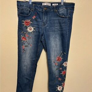 Sandpiper High Rise Embroidered Floral Jeans Size 12 Ankle Length